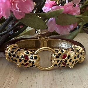 Kenneth Jay Lane Gorgeous Bronze Double Headed Leopard Hinged Bracelet - Signed